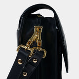 VERONA Umhängetasche M