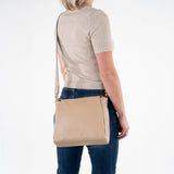 LOTTA Shoulder Bag M