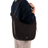 LIV VELVET Hobo Bag M braun