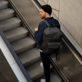 FINN Rucksack L schwarz