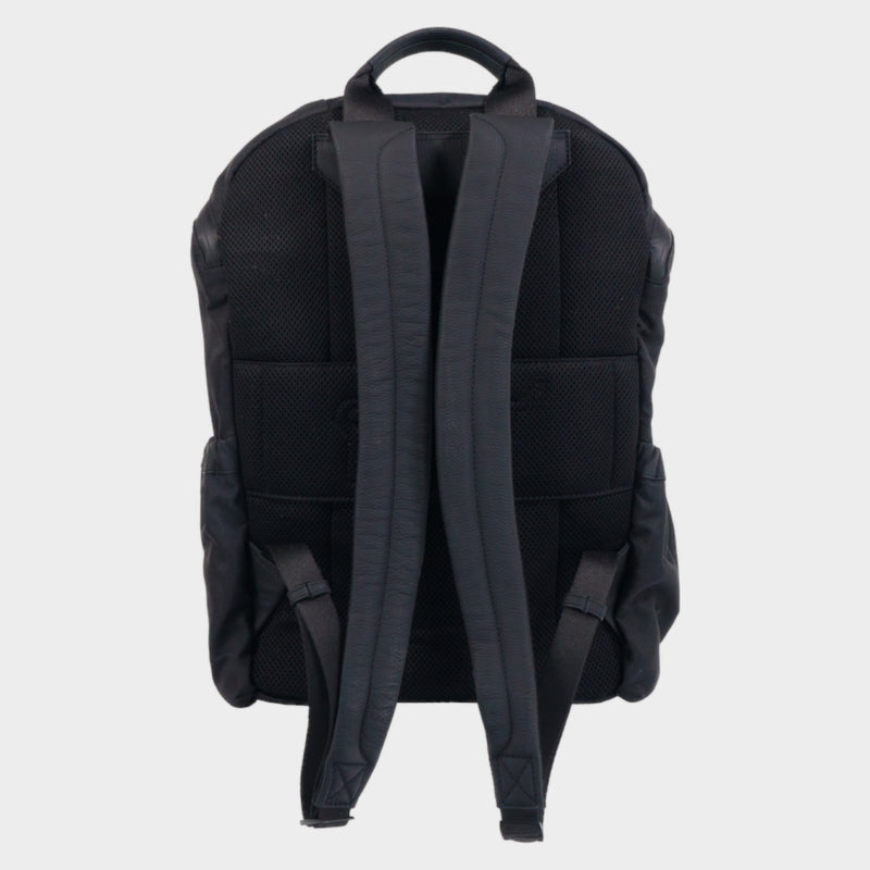 FINN Rucksack L schwarz
